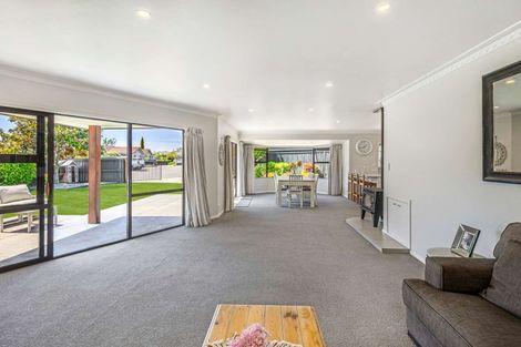 Photo of property in 10 James Place, Richmond, 7020