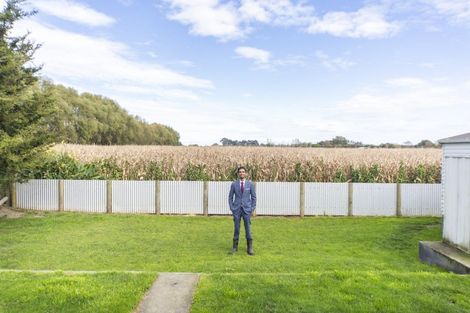 Photo of property in 42 Cascade Crescent, Westbrook, Palmerston North, 4412