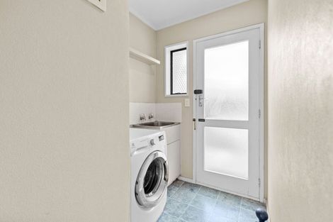 Photo of property in 1 Karaka Road, Otumoetai, Tauranga, 3110