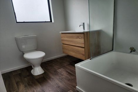 Photo of property in 26 Barneys Farm Road, Clendon Park, Auckland, 2103