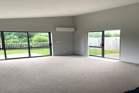 Photo of property in 16 Totara Meadows Court, Wiri, Auckland, 2104