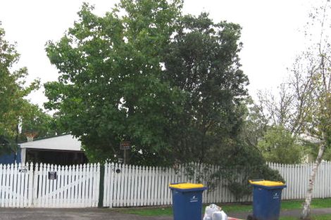 Photo of property in 5 Kahikatea Place, Ranui, Auckland, 0612