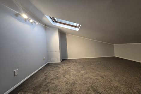 Photo of property in 168 Tasman Street, Mount Cook, Wellington, 6021