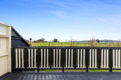 Photo of property in 31f Springs Road, Parakai, 0830