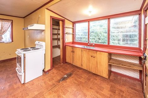 Photo of property in 3 Abbot Street, Gonville, Whanganui, 4501