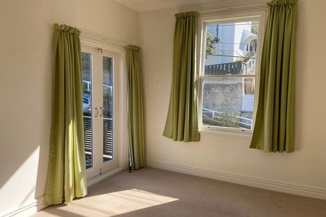 Photo of property in 5 Devon Street, Aro Valley, Wellington, 6021