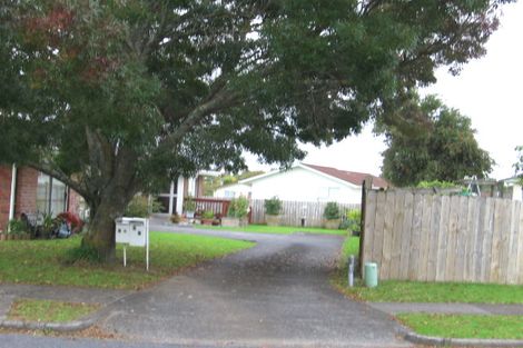 Photo of property in 5a Cranberry Place, Bucklands Beach, Auckland, 2012