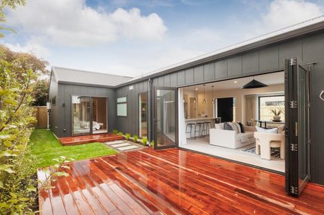 Photo of property in 29a Hardie Street, Hokowhitu, Palmerston North, 4410