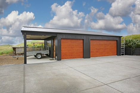 Photo of property in 569 Karioitahi Road, Lake Puketi, Waiuku, 2683