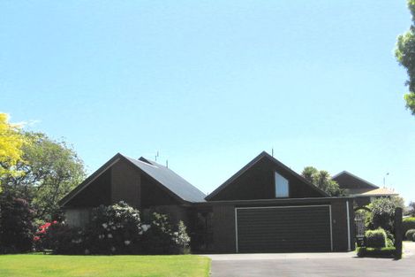 Photo of property in 12 Elvira Court, Bishopdale, Christchurch, 8053