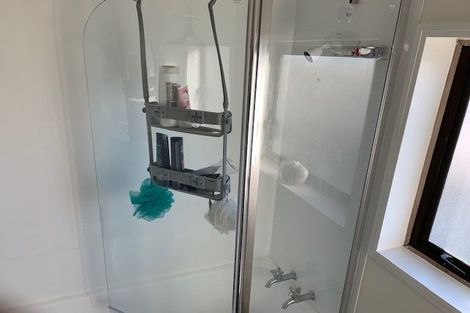 Photo of property in 3/49 Apu Crescent, Lyall Bay, Wellington, 6022