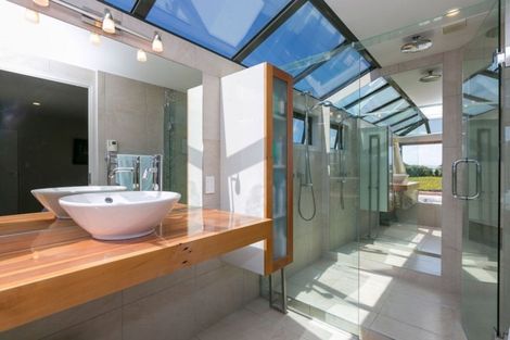 Photo of property in 91 Kaipikari Road, Urenui, 4375