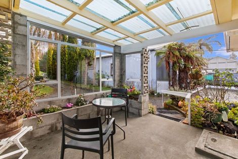 Photo of property in 34 Paraekaretu Street, Hunterville, 4730