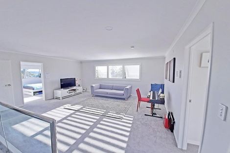 Photo of property in 50 Cirrus Way, Ranui, Auckland, 0612