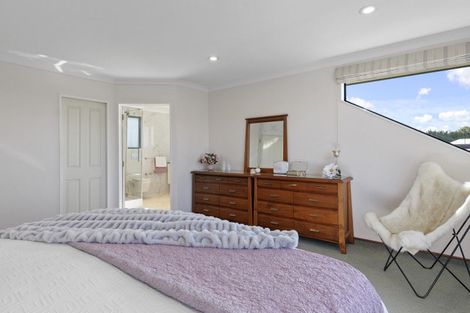 Photo of property in 80 Whincops Road, Halswell, Christchurch, 8025