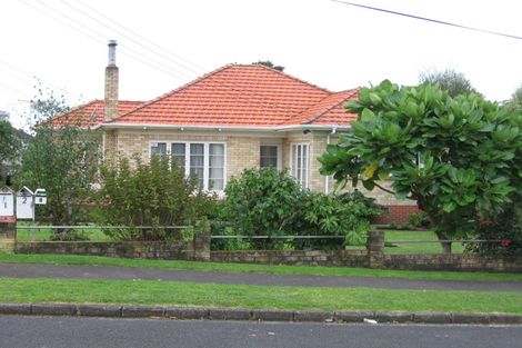 Photo of property in 1/13 Hayward Road, Papatoetoe, Auckland, 2025