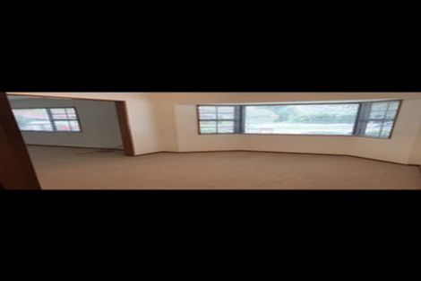 Photo of property in 11a Montgomery Terrace, Hokowhitu, Palmerston North, 4410