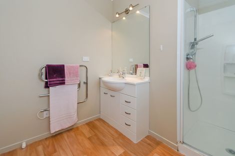 Photo of property in 42a Harrisville Road, Tuakau, 2121