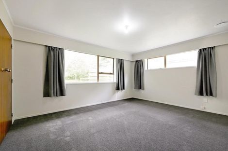 Photo of property in 79 Stewart Drive, Newlands, Wellington, 6037