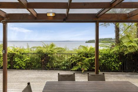 Photo of property in 817 Acacia Bay Road, Acacia Bay, Taupo, 3330