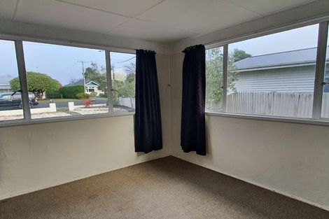 Photo of property in 14 Parsonage Road, Waimate, 7924