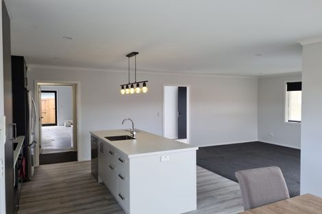 Photo of property in 400 Warburton Crescent, Te Awamutu, 3800