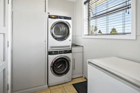 Photo of property in 9 Davies Street, Paeroa, 3600