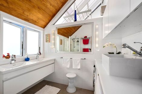 Photo of property in 4 Taitapu Street, Massey, Auckland, 0614