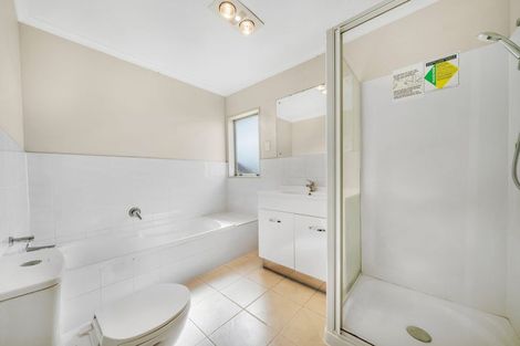 Photo of property in 28 Crossandra Drive, Mangere, Auckland, 2022