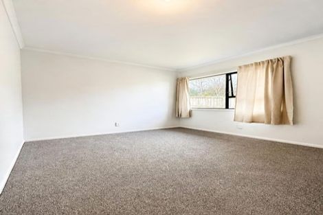 Photo of property in 14 Sabana Place, Unsworth Heights, Auckland, 0632