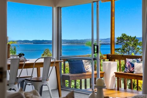 Photo of property in 2/43 Telstar Place, Beach Haven, Auckland, 0626