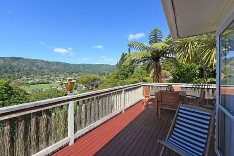 Photo of property in 65 Bird Grove, Stokes Valley, Lower Hutt, 5019