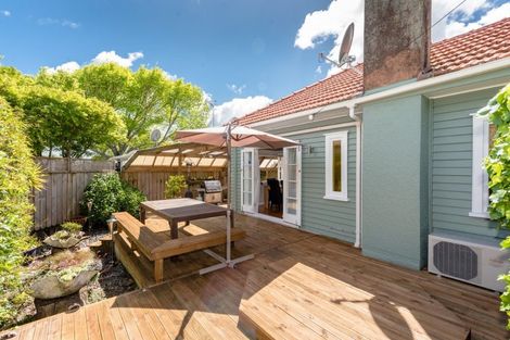 Photo of property in 7 Young Street, Claudelands, Hamilton, 3214