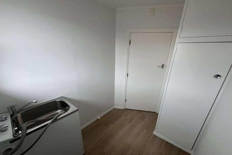 Photo of property in 30 Pembroke Street, Highbury, Palmerston North, 4412