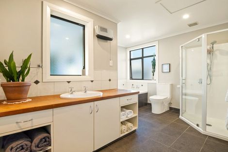 Photo of property in 28 Riccarton Road East, East Taieri, Mosgiel, 9024