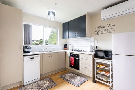 Photo of property in 22 Homestead Place, Glenview, Hamilton, 3206