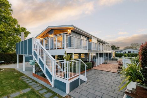 Photo of property in 1 Morrow Avenue, St Andrews, Hamilton, 3200