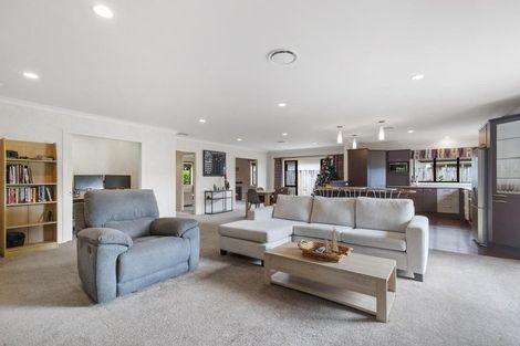 Photo of property in 14 Mirbeck Avenue, Cambridge, 3434