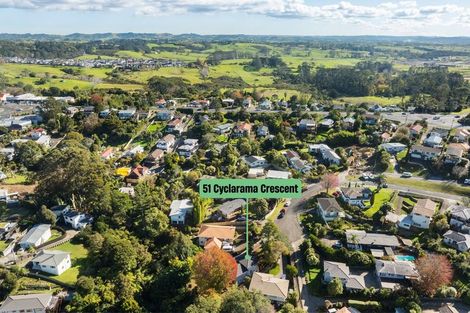 Photo of property in 51 Cyclarama Crescent, Massey, Auckland, 0614