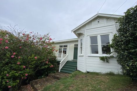 Photo of property in 16 Malvern Road, Morningside, Auckland, 1022