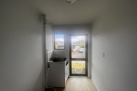 Photo of property in 17 Jasmine Grove, Maungaraki, Lower Hutt, 5010