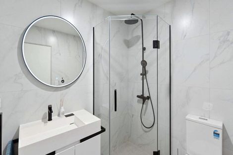 Photo of property in 57a Edmonton Road, Henderson, Auckland, 0612