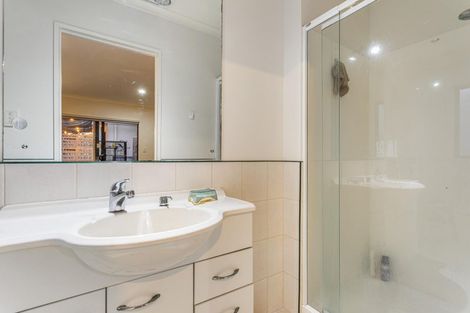 Photo of property in 28 Carnelian Court, Westgate, Auckland, 0614