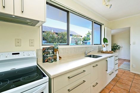 Photo of property in 3/11 Church Road, Taradale, Napier, 4112