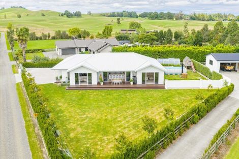 Photo of property in 112 Mount Herbert Road, Waipukurau, 4200