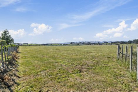 Photo of property in 16 Mowhia Grove, Waitarere, Levin, 5510