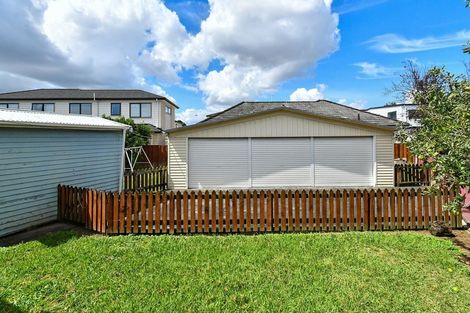 Photo of property in 7 Holden Place, Manukau, Auckland, 2025