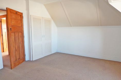 Photo of property in 11 Wharfe Street, South Hill, Oamaru, 9400