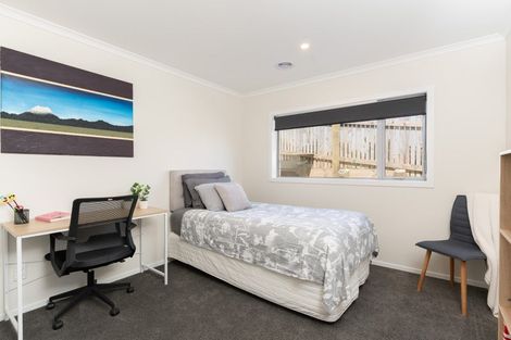 Photo of property in 17 Prestwich Rise, Churton Park, Wellington, 6037