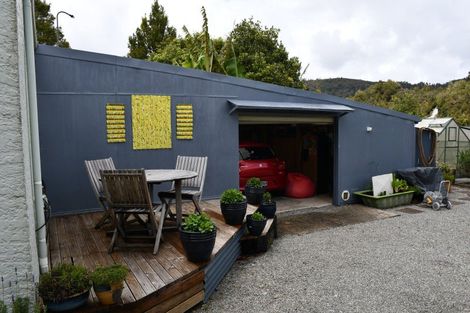 Photo of property in 8 Gladstone Street, Seddonville, Westport, 7891